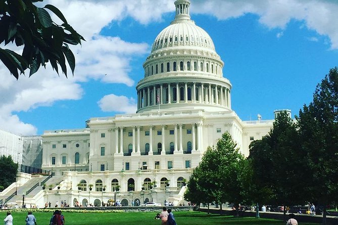 Iconic Capitol Hill Architectural Walking Tour - Capitol Grounds and the Statue of Freedom