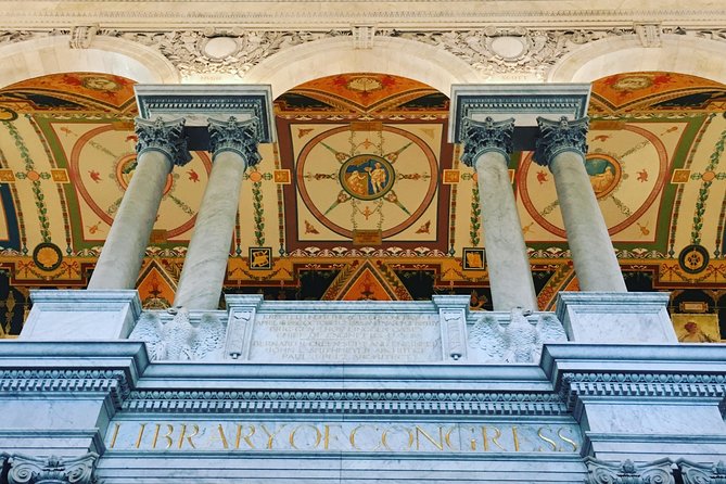 Iconic Capitol Hill Architectural Walking Tour - The guide makes the difference
