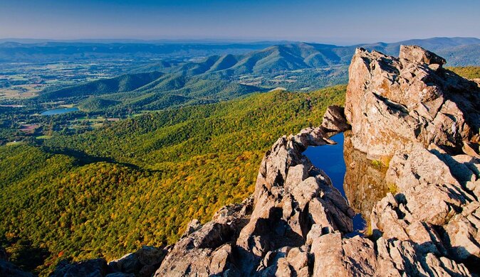 Luray Caverns and Shenandoah Small Group Max 12 Day Tour from D.C - Guides can make the long rides much better