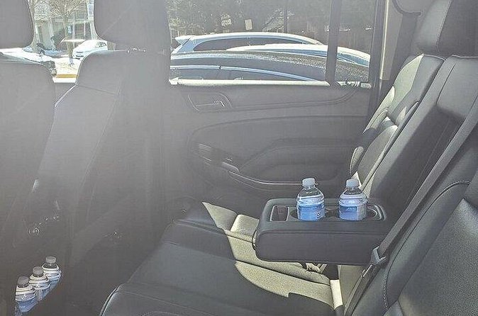 Luxury SUV Private Day or Night Tour of Washington DC - The $520 price makes sense for a full group