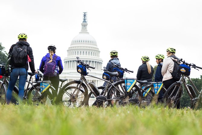 Monumental Electric Bike Tour - The Jefferson Memorial and the ride back