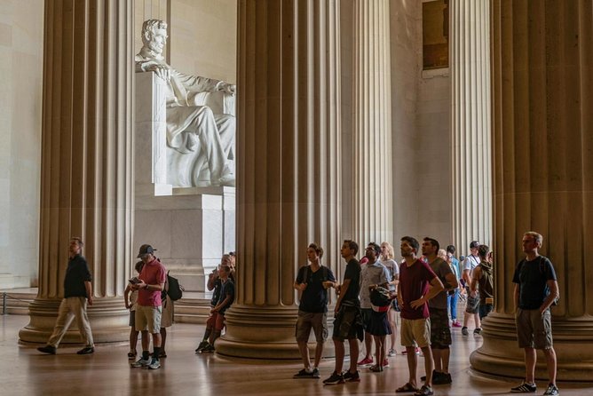 Monuments and Memorials Architectural Walking Tour - Starting beneath the Washington Monument