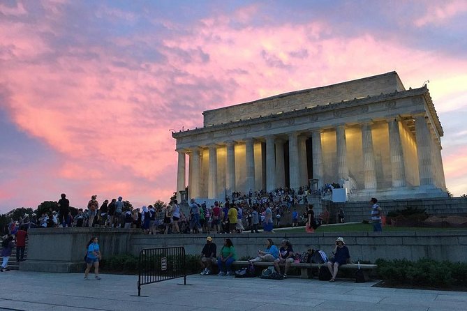 Monuments and Memorials Architectural Walking Tour - The World War II Memorial’s formal order