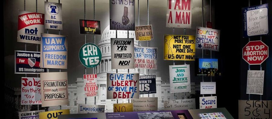 National Archives & Museum of American History Guided Tour - How the guide changes the museum visit