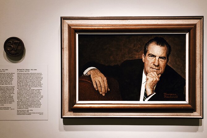 National Archives + National Portrait Gallery Tour 6ppl Max - Why these two museums belong together