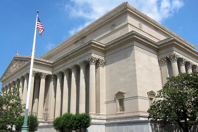 National Archives Skip the Line Guided Tour Semi-Private 6ppl Max - Inside the National Archives Rotunda