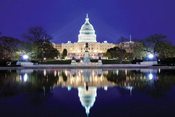 National Mall Monuments Night Tour with 10+ Stops, Entry Tickets - The MLK Memorial brings a different message