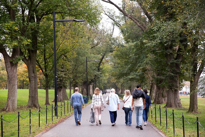 National Mall Tour with Reserved Entry to Washington Monument - Lincoln Memorial and its 87 steps