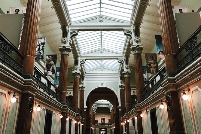 National Portrait Gallery and American Art Museum Tour: 8ppl Max - Presidential portraits and the people behind the nation