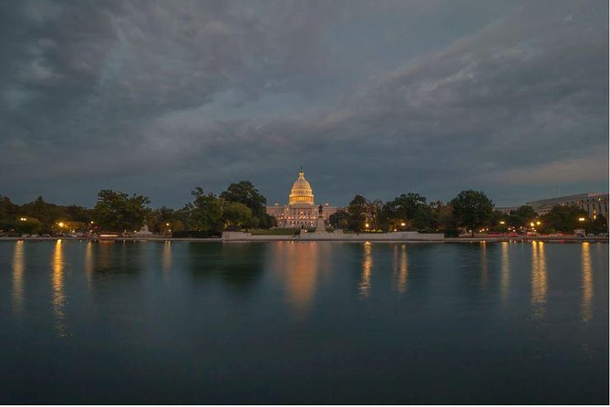 Night-Time City Tour of Washington DC - Guides Can Make or Break the Evening