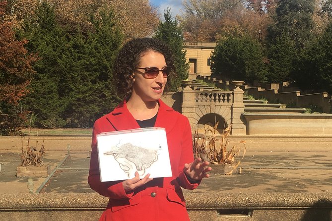 Off the Beaten Path: 16th Street and Adams Morgan Neighborhood Tour - Two hours on foot: what the timing means