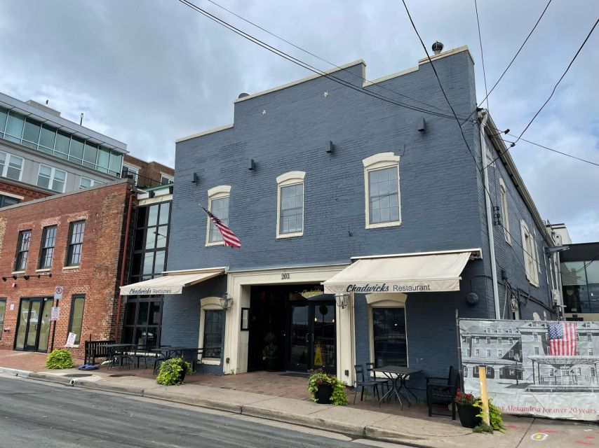 Old Town Alexandria: Southern Comfort Food & History Tour - From the Civil War to the Civil Rights Movement