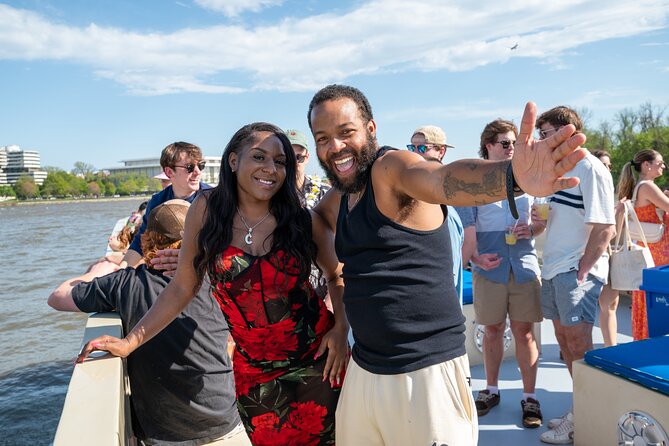 Party Yacht Cruise along Potomac River - Key points to know before boarding