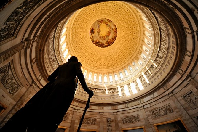 Presidential DC: Capitol Hill + DC Bus Tour, US Capitol Entry - The White House photo stop