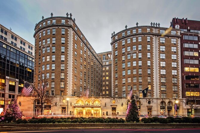 Presidents' Residences Walking Tour: Lafayette Sq + Foggy Bottom - The Octagon and its makeshift White House role