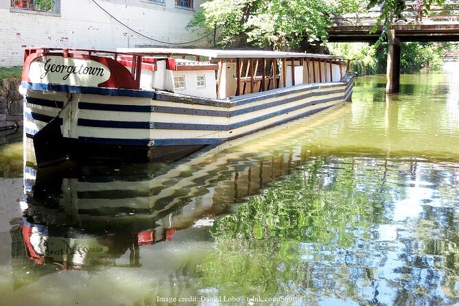 Private 4-Hour Walking Tour Exploring Historic Georgetown - Starting at M Street and the C&O Canal