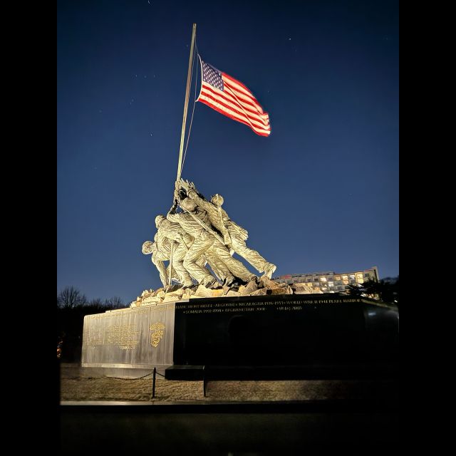 Private DC at Night Tour - The Capitol and White House: a quick start