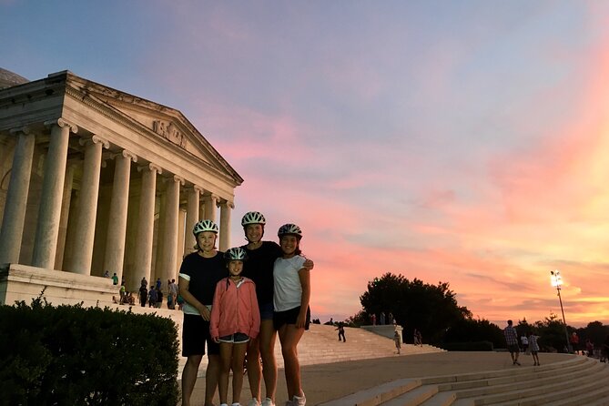 Private DC Monuments at Night Bike Tour - The White House and the opening view of the Mall