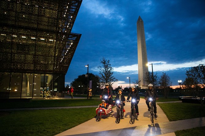 Private DC Monuments at Night Bike Tour - Pickup, equipment, and the first few minutes