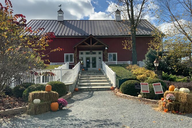 Private Loudoun County Wine Tour from DC with 3 Winery Stops - The human side of the service