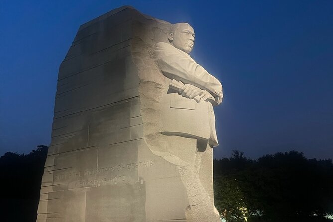 Private Monuments At Night Tour - U.S. Capitol: a strong opening view