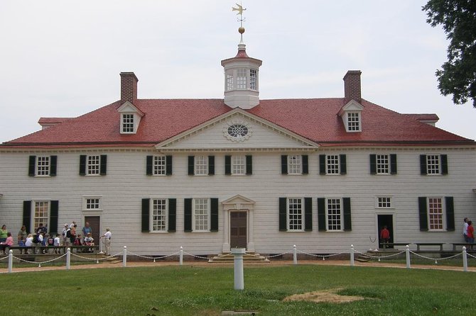 Private Mt. Vernon/Arlington Cemetery Tour for up to 10 Guests - Starting with a private pickup at 9:00 a.m.