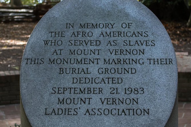 Private Mt. Vernon/Arlington Cemetery Tour for up to 10 Guests - Walking through George Washington’s Mount Vernon