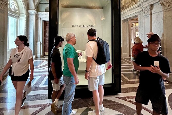 Private U.S. Capitol and Library of Congress Tour - Three memorials around Capitol Hill