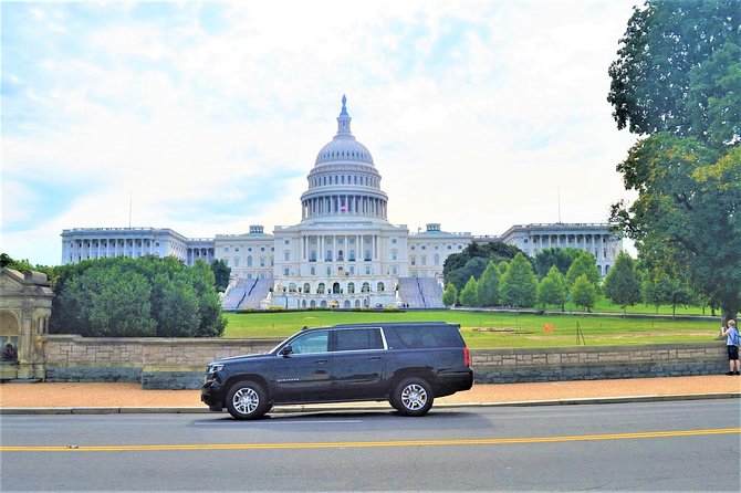 Private Under the Stars Night-Time Tour of DC (Up to 5 Guests) - The White House, a quick look at the seat of power