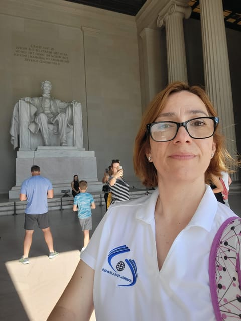 Private Washington DC Grand Tour with Changing of the Guard. - The Lincoln Memorial and the long view across Washington