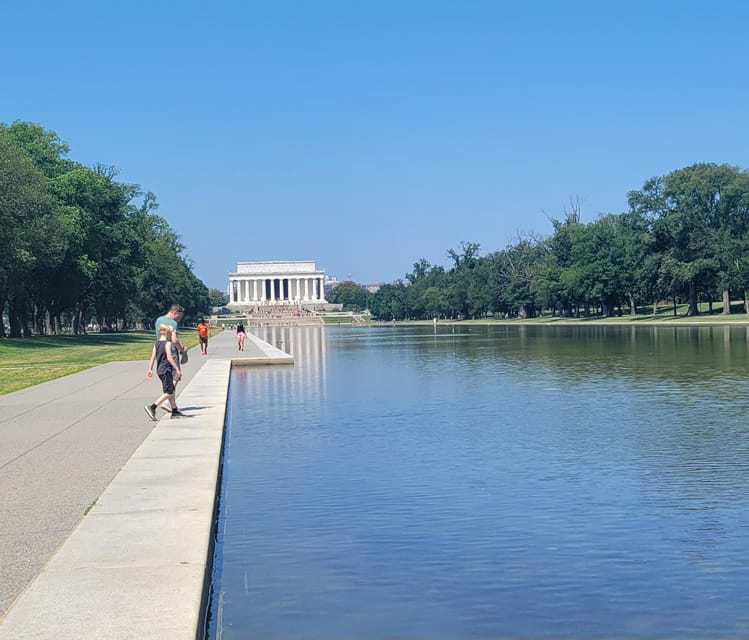 Private Washington DC Grand Tour with Changing of the Guard. - Iwo Jima, the Air Force Memorial, and a Pentagon view