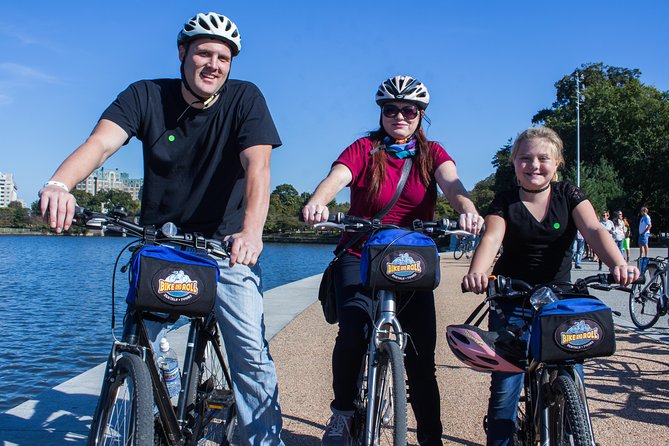 Private Washington DC Monuments Day or Night Bike Tour - Washington Monument: A quick look at the capital’s central marker