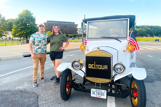 Public or Private DC Moonlight Tour by E-Cart or Vintage Car - Jefferson Memorial and the Tidal Basin slow the pace