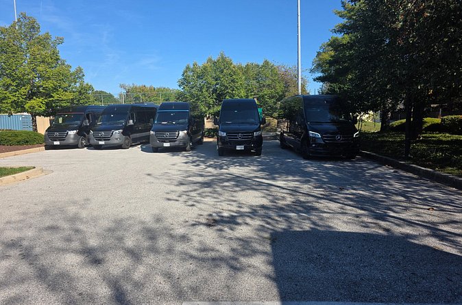 Roberts Luxury Transportation Shuttle Private Sightseeing Tour - Einstein, the Capitol, and choosing your priorities