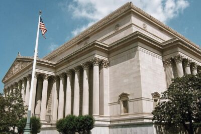 Skip-the-line National Archives Building Exclusive Guided Tour
