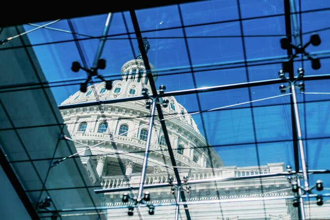 Small-Group Guided Tour inside US Capitol & Library of Congress - The Folger upgrade and the four-building version