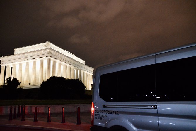 Small Group National Mall Night Tour with 10 Top Attractions - Why Washington DC is especially good after dark