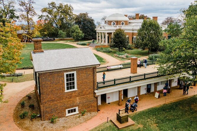 Small Group Washington DC to Thomas Jefferson Monticello Day Tour - Entering Jefferson’s self-designed home
