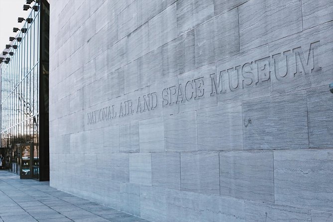 Smithsonian Air & Space Museum Guided Tour Semi-Private 8ppl Max - Apollo 11 artifacts and the emotional center
