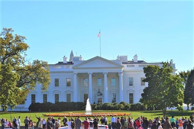 Ultimate Private City Tour of Washington DC - Up to 5 Guests - White House and the center of presidential power