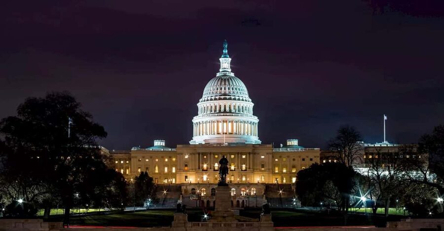 Washington After Dark Night Tour - Starting at the Hyatt Regency on New Jersey Avenue