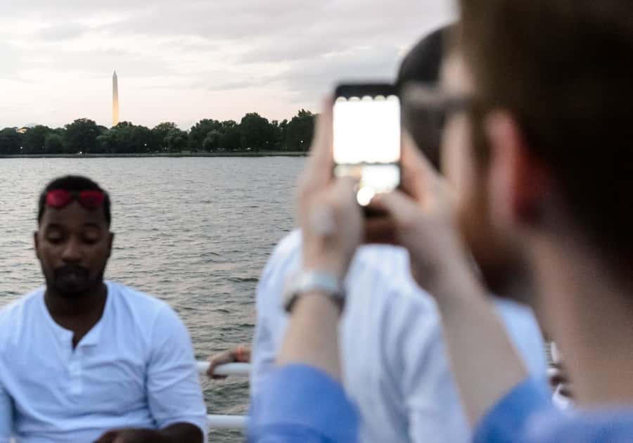 Washington DC: 1 or 2-Day Unlimited Water Taxi Pass - National Harbor and the 45-minute ride