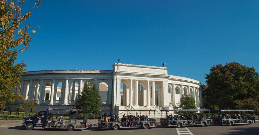 Washington DC: Arlington Nat. Cemetery Ticket & Tram Tour - JFK Gravesite and the Eternal Flame