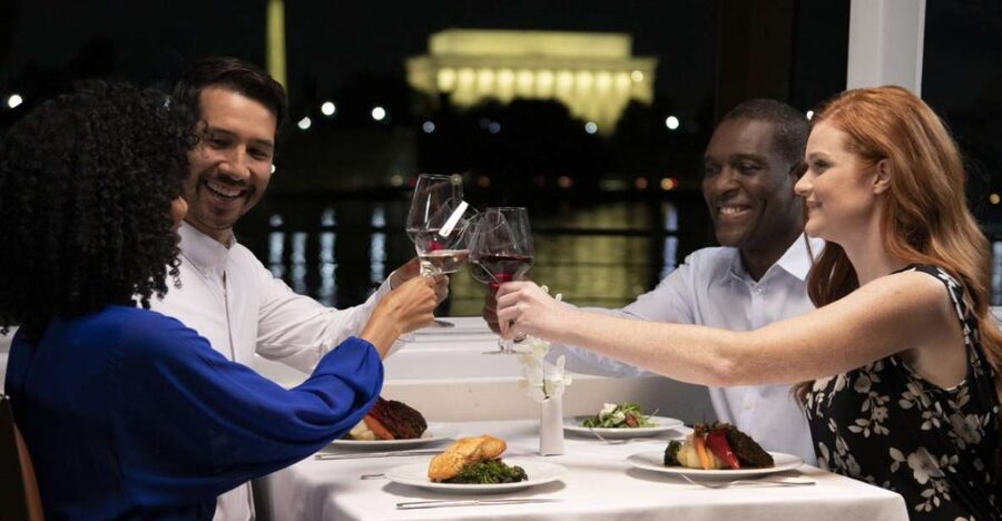 Washington DC: Christmas Eve Gourmet Brunch or Dinner Cruise - What the Odyssey adds to the meal