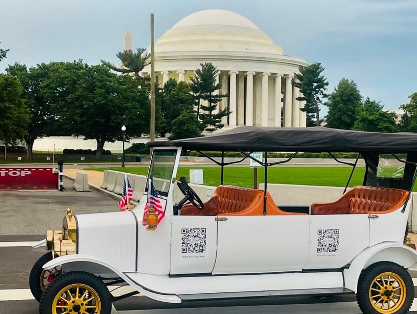 Washington, DC: Day & Night Electric Cart & Vintage Car Tour - The Washington Monument and the long National Mall