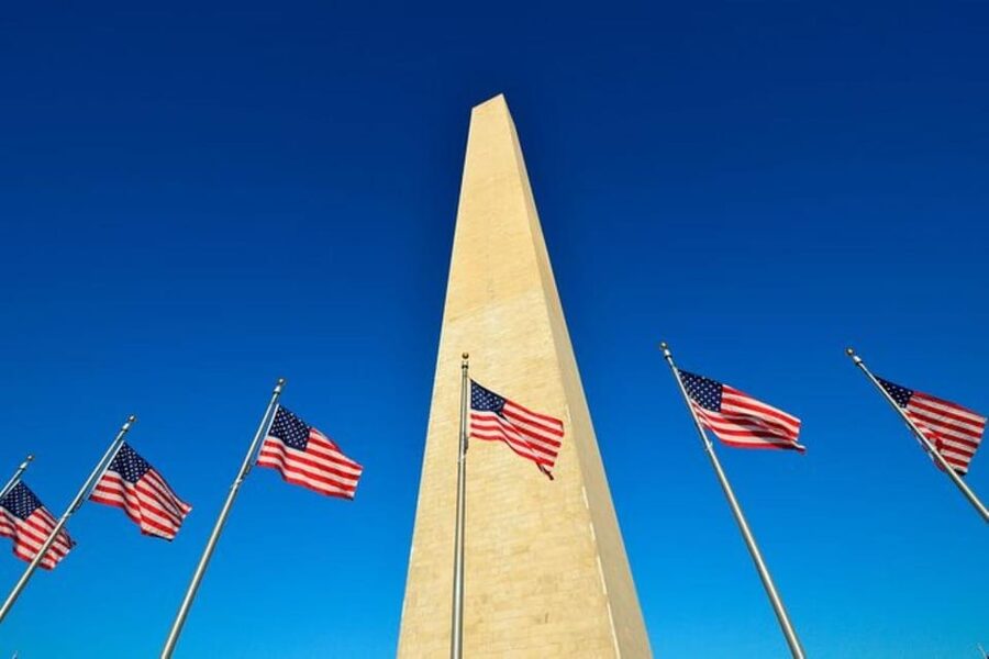 Washington DC: Express Morning or Night-Time Monuments Tour - Iwo Jima adds a different view of the capital
