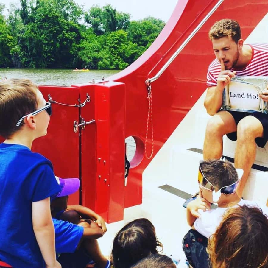 Washington DC: Family Treasure Hunt River Cruise - Boarding at Washington Harbour
