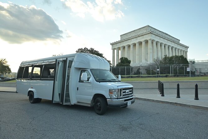 Washington DC History & Monuments Open Air Minibus Guided Tour - Lincoln Memorial and the war memorials