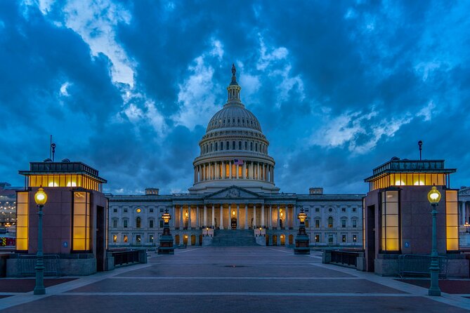 Washington DC Monuments and Memorials Night Tour - Why Washington Looks Best After Dark