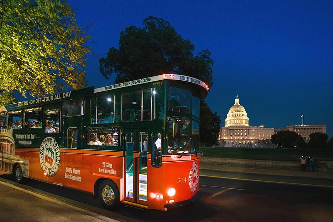 Washington DC Monuments by Moonlight Tour by Trolley - What the live narration adds